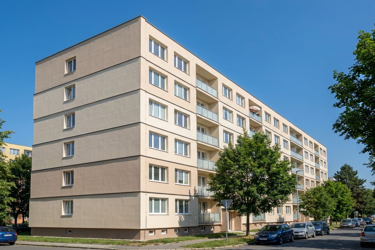 Panelák — kompletní obnova silikonovým nátěrem